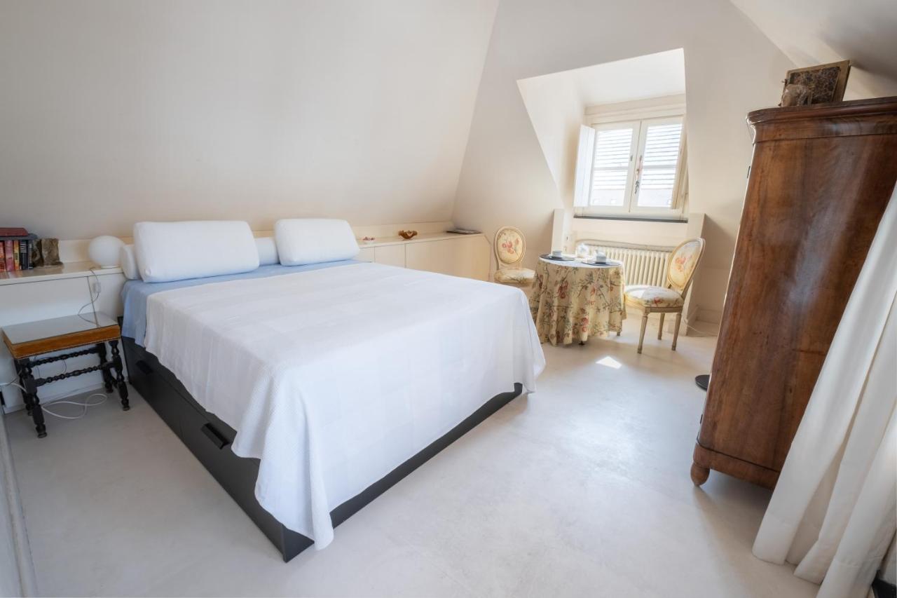 Attico Palazzo Giustiniani Bed & Breakfast Genoa Exterior photo