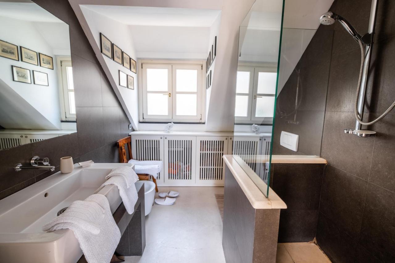 Attico Palazzo Giustiniani Bed & Breakfast Genoa Exterior photo